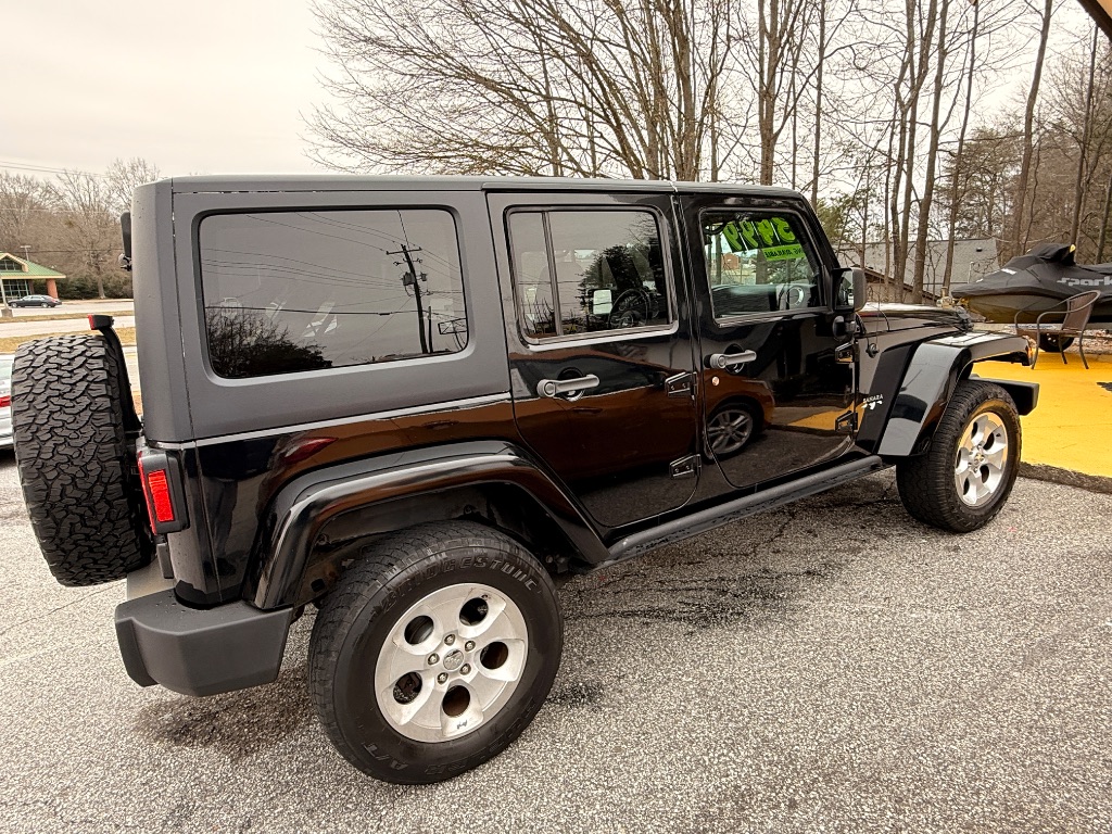 2013 Jeep Wrangler Unlimited Sahara - Photo 6