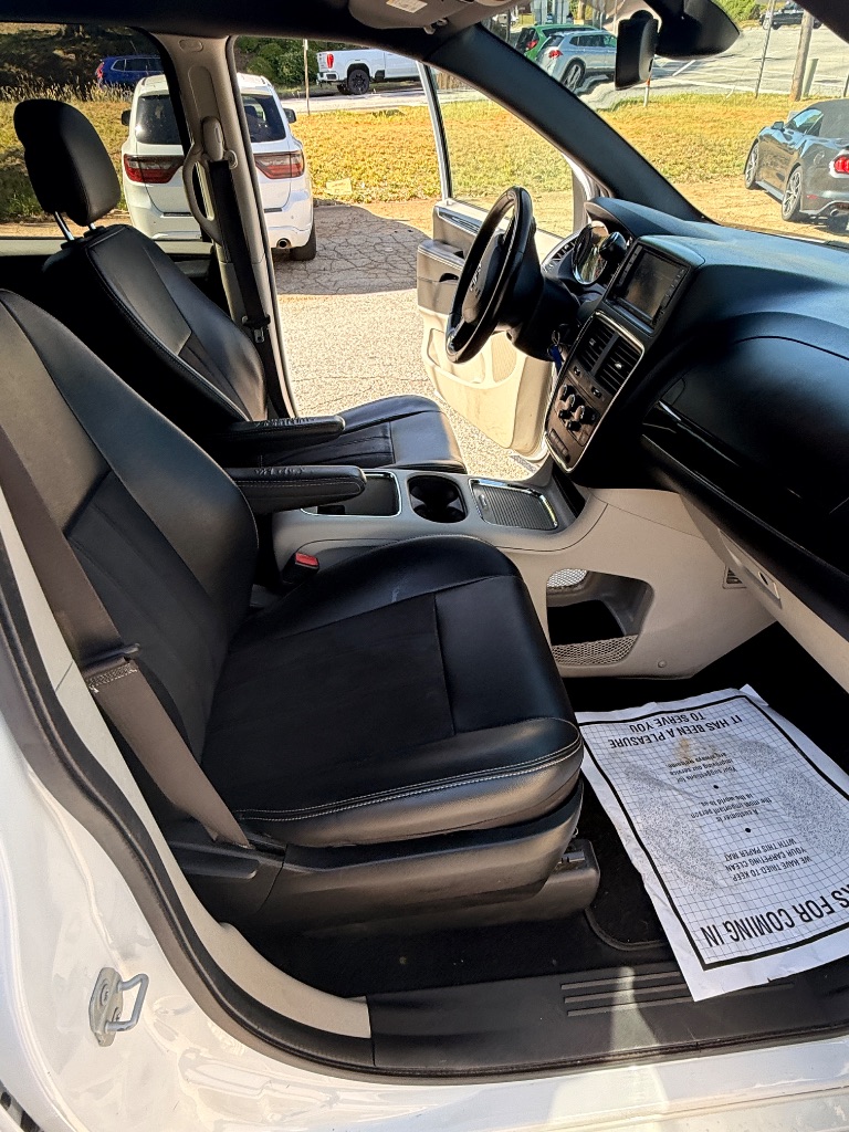 2019 Dodge Grand Caravan SXT - Photo 29