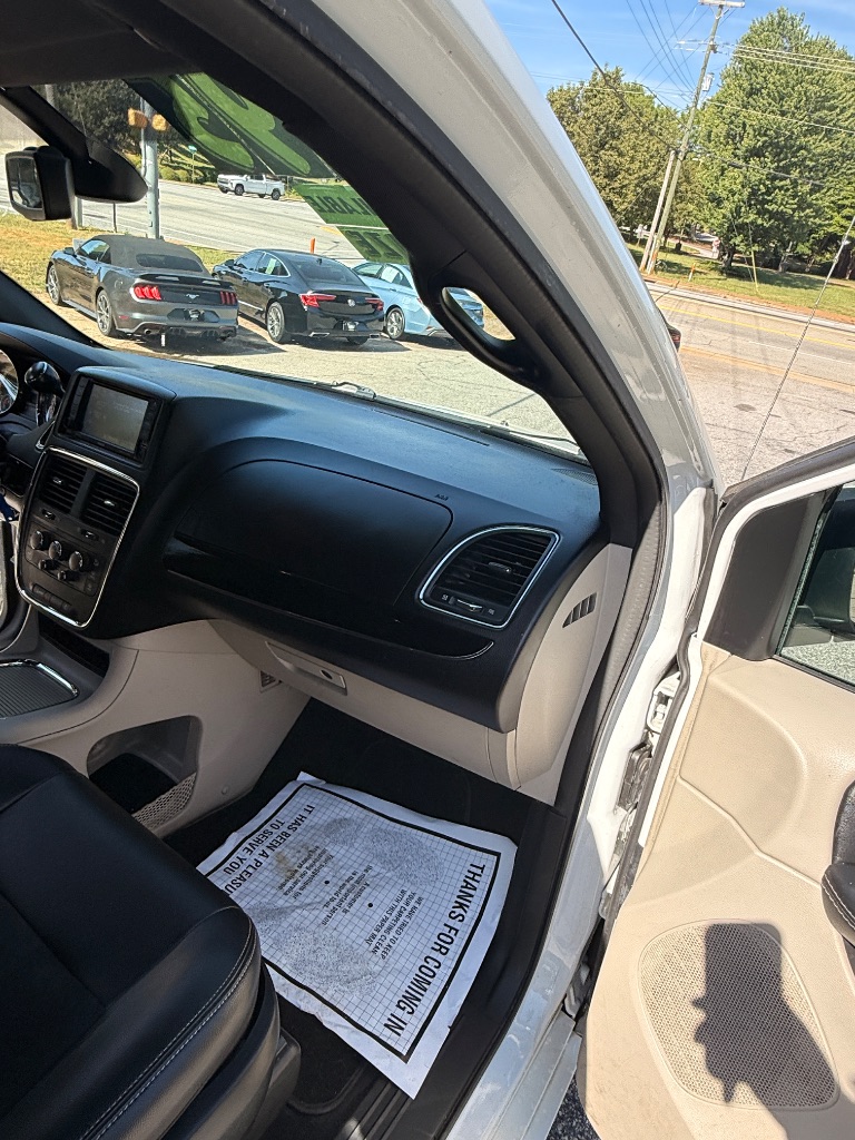 2019 Dodge Grand Caravan SXT - Photo 30