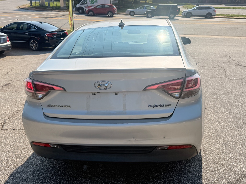 2017 Hyundai Sonata Hybrid Base - Photo 9