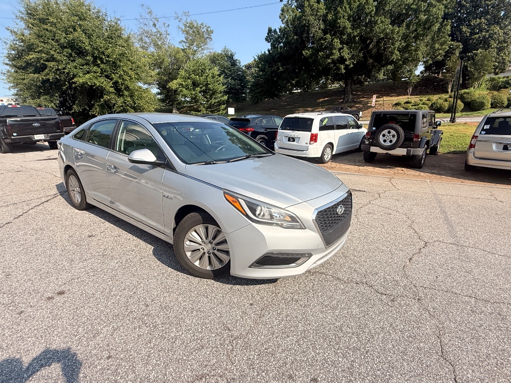 2017 Hyundai Sonata Hybrid Base - Photo 14