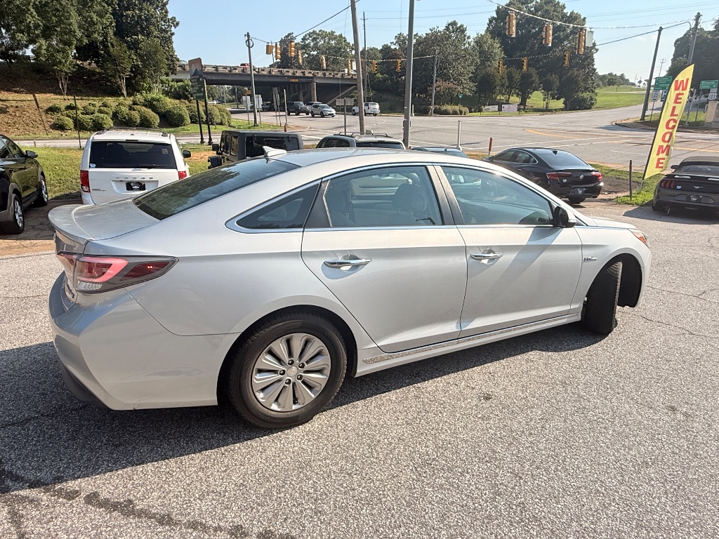2017 Hyundai Sonata Hybrid Base - Photo 11